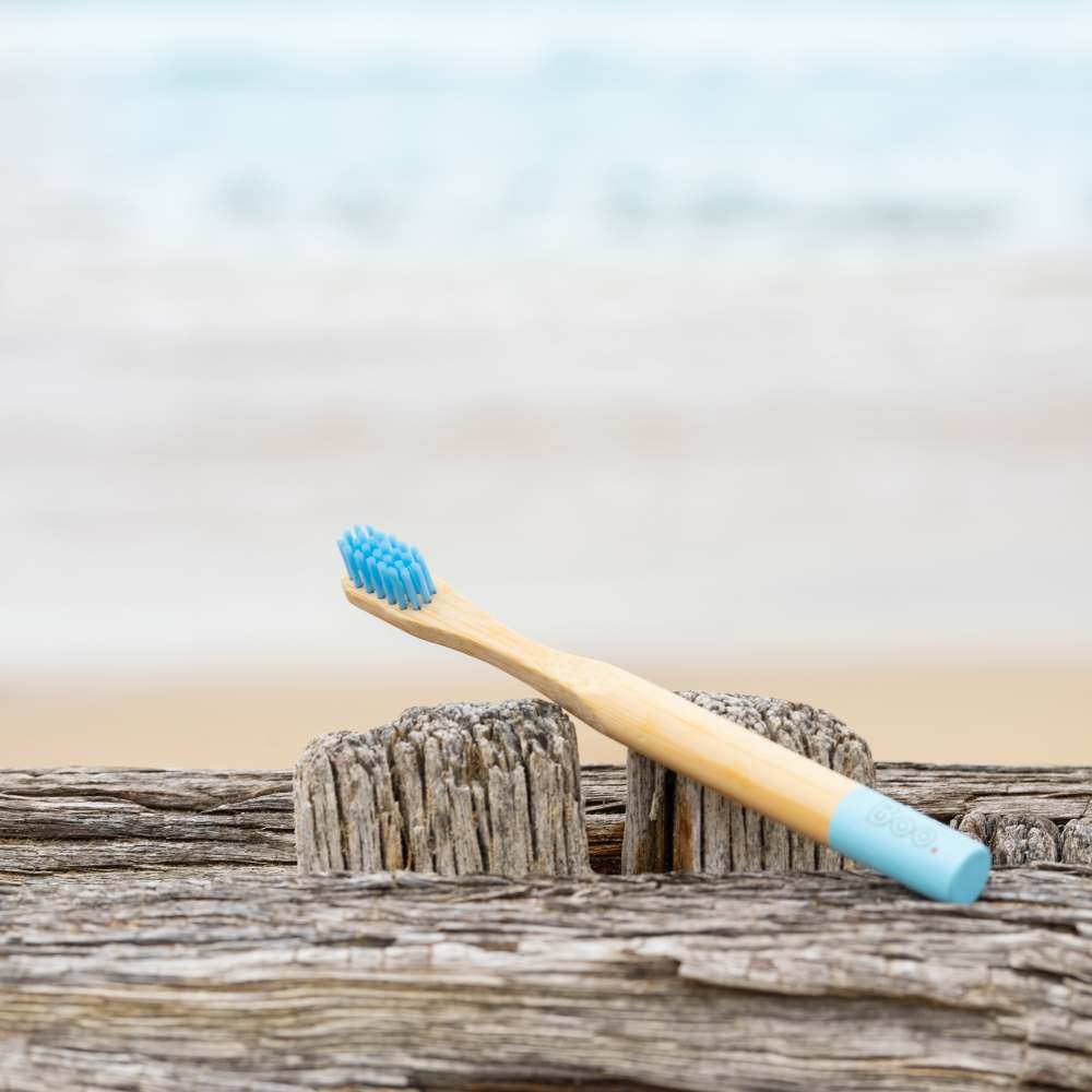10 Things I Hate About Plastic (A Love-Hate Rant)