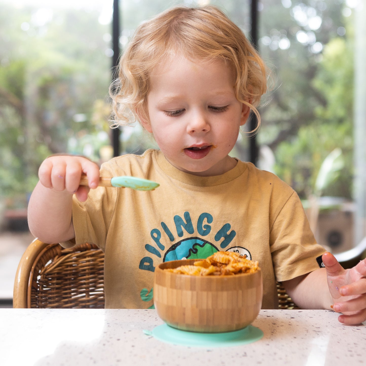 Suction-first-feeding-set